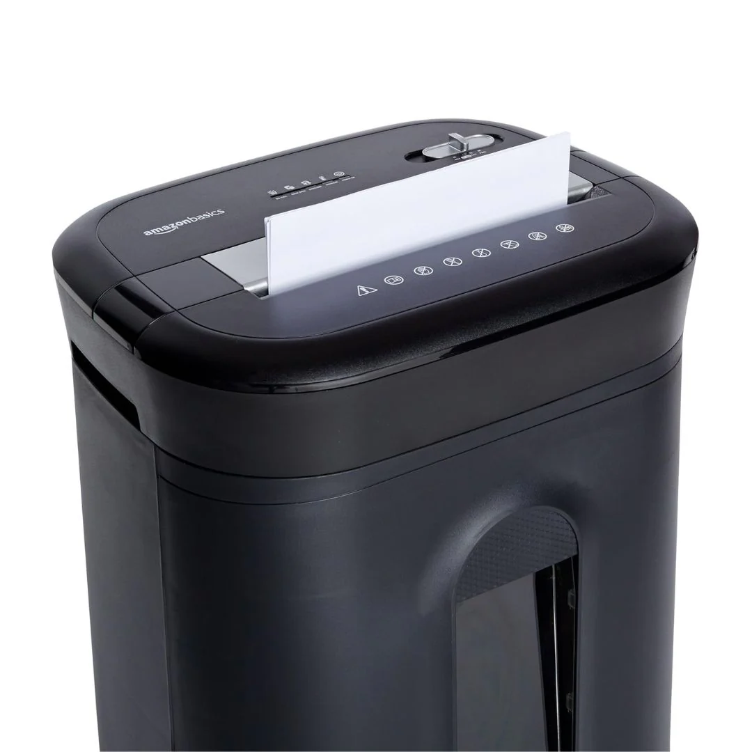 AmazonBasics 15 Sheet Cross Cut Paper, Credit Card, and CD Shredder - Black - Image 3