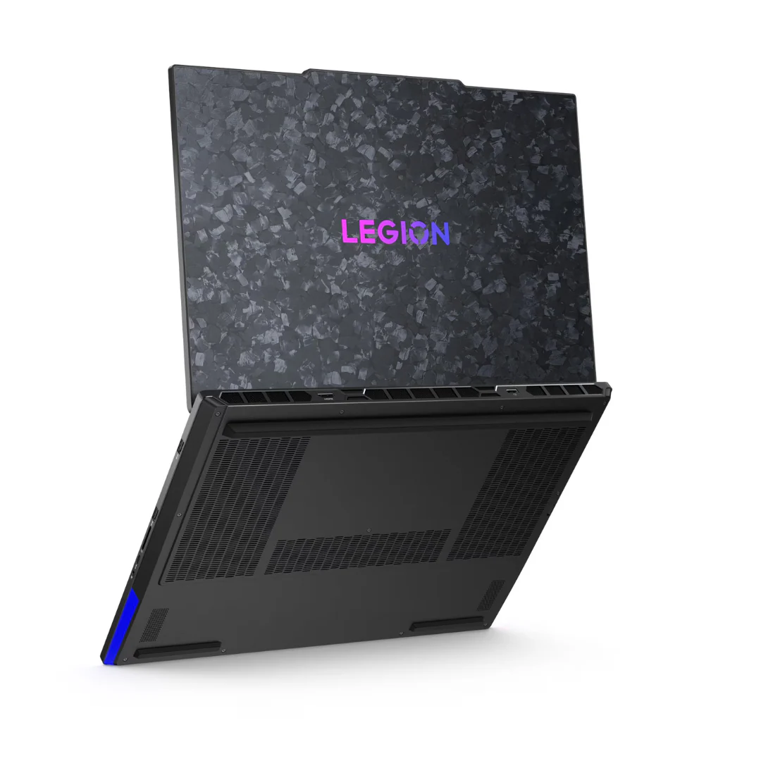 Lenovo Legion 9 18IAX10 - (03AX), Intel Core Ultra 9-275HX, RAM 64GB, SSD 4TB, NVIDIA GeForce RTX 5090 24GB, 18.0 Inch WQUXGA (3840x2400) IPS 240Hz, Eclipse Black - Image 6