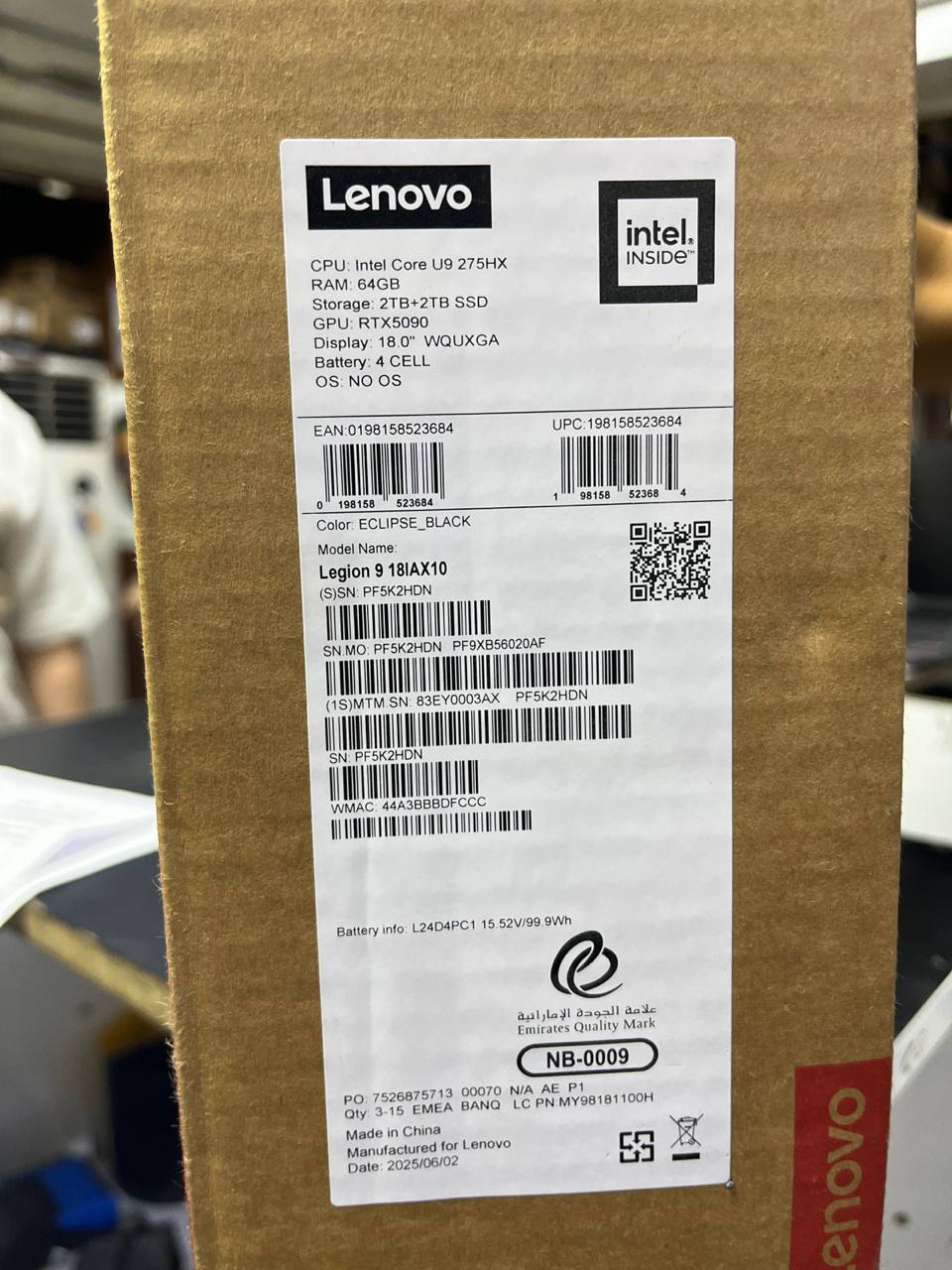 Lenovo Legion 9 18IAX10 - (03AX), Intel Core Ultra 9-275HX, RAM 64GB, SSD 4TB, NVIDIA GeForce RTX 5090 24GB, 18.0 Inch WQUXGA (3840x2400) IPS 240Hz, Eclipse Black - Image 8